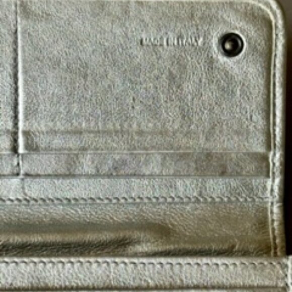 BURBERRY Silver Metallic Leather Embossed Check Slim Wallet Made in Italy - Picture 5 of 7